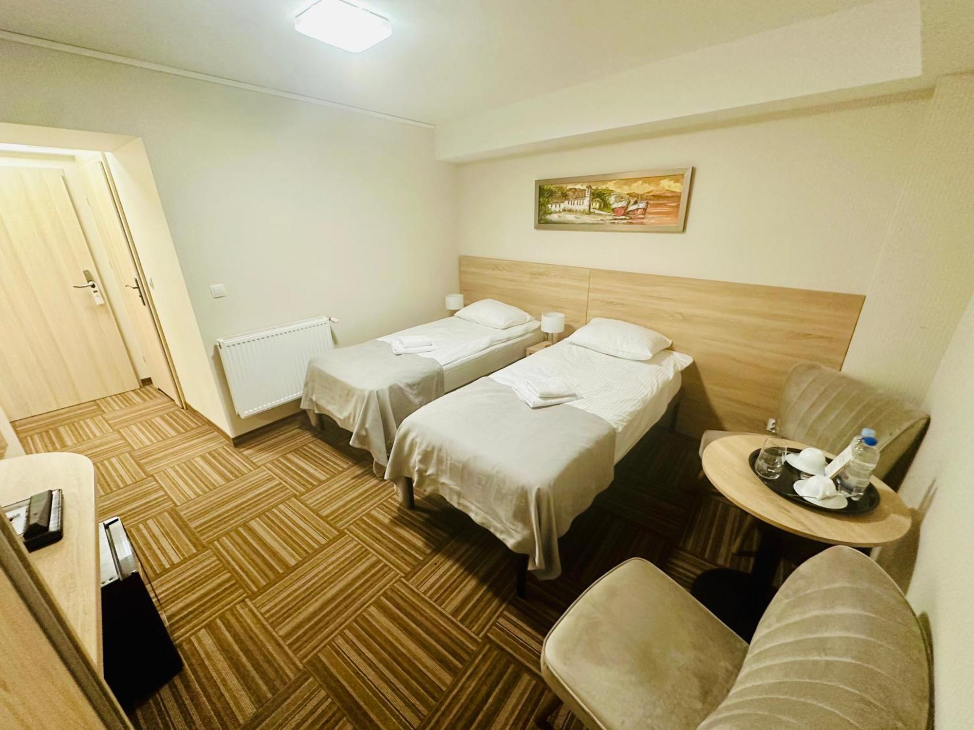 Miejsca Noclegowe W Arka Medical Spa 科沃布热格 外观 照片