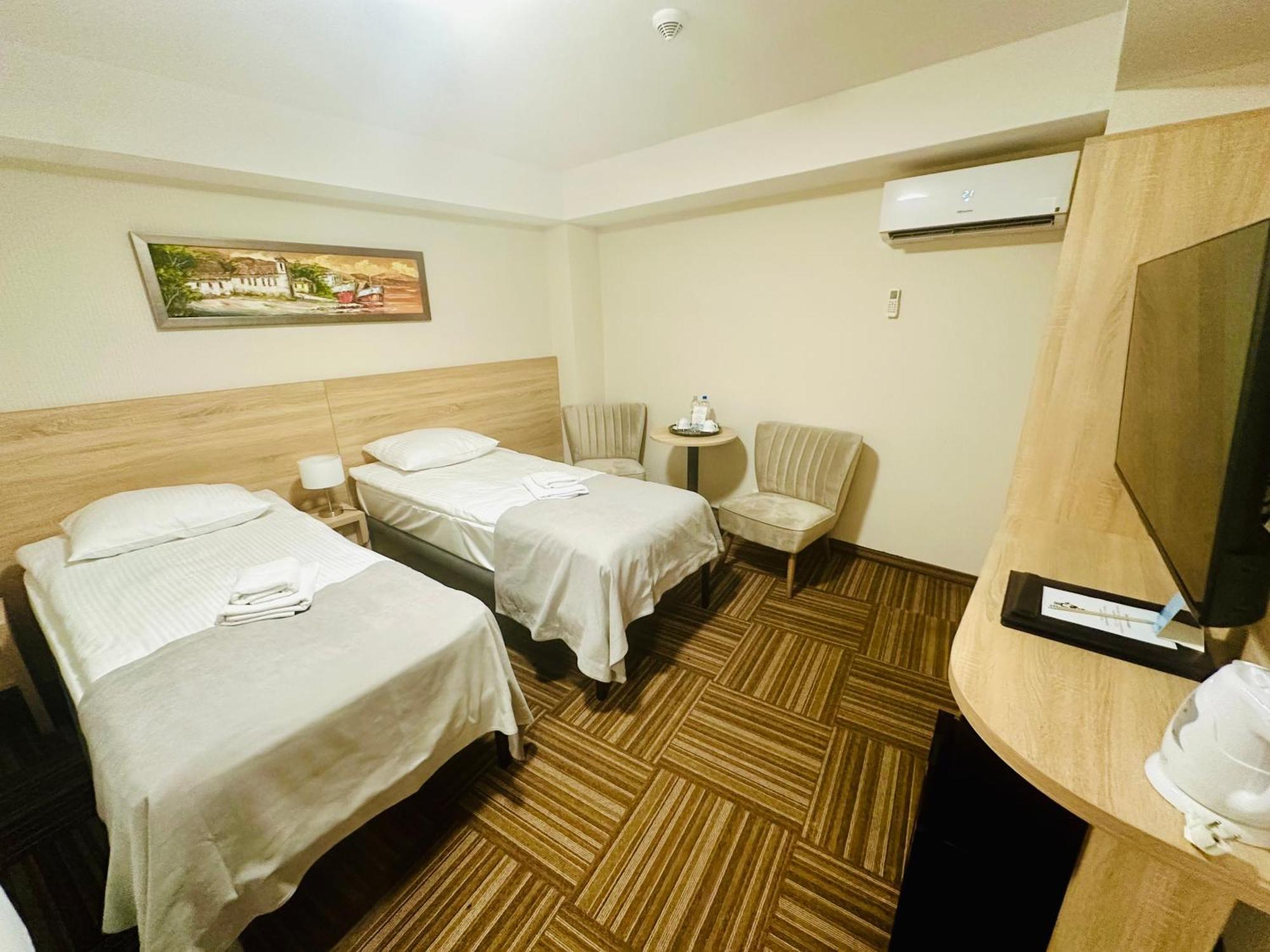 Miejsca Noclegowe W Arka Medical Spa 科沃布热格 外观 照片